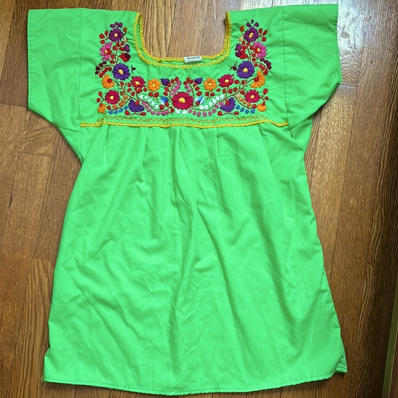 Bright EUC Mexican Tunic Embroidered - Picture 2 of 3